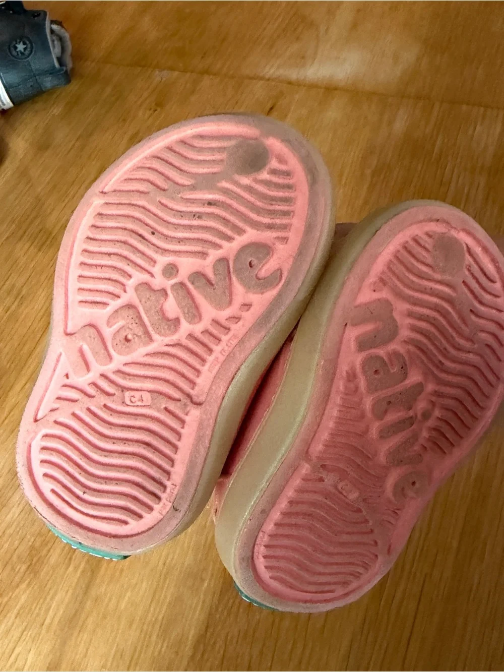 Native Shoes soft slip